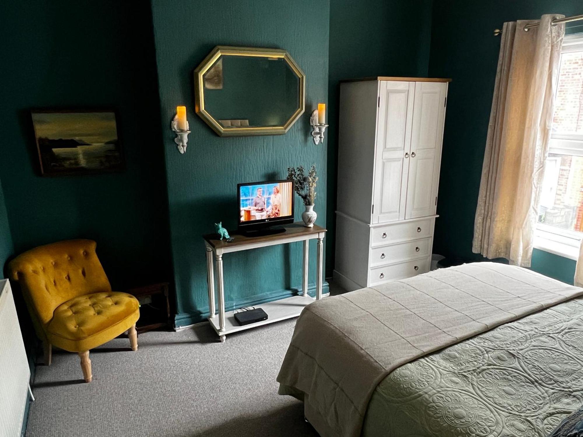 Robin'S Hollow: 2Bd Home Near Wrexham Afc Exteriér fotografie